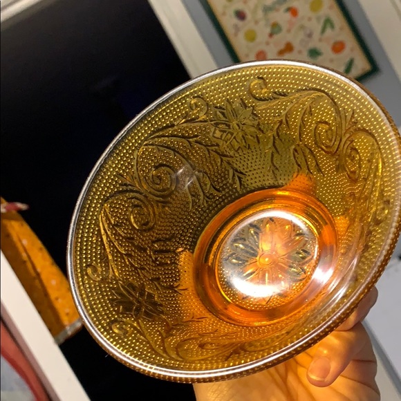 Vintage Tierra Amber glass small candy dish - Picture 3 of 10